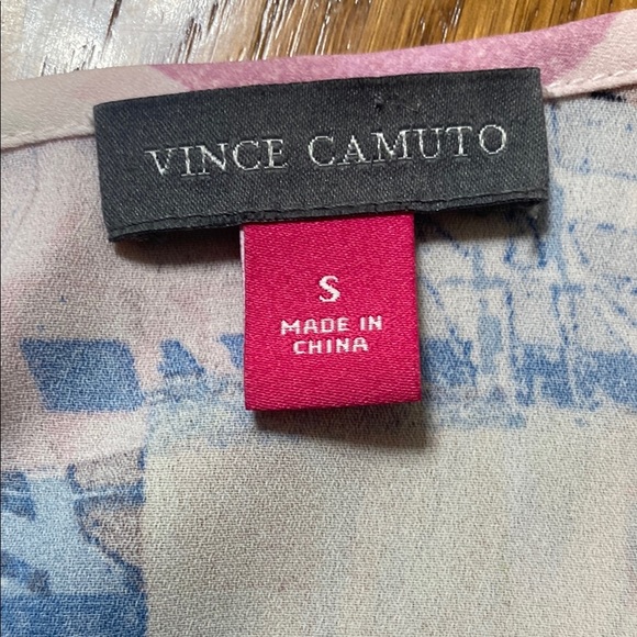 Vince Camuto Abstract Print Sleeveless Top size small - Picture 7 of 8